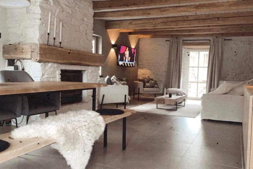 Charmante Maison De Vacances Vaux-sur-Sure 외부 사진