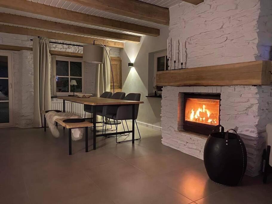 Charmante Maison De Vacances Vaux-sur-Sure 외부 사진